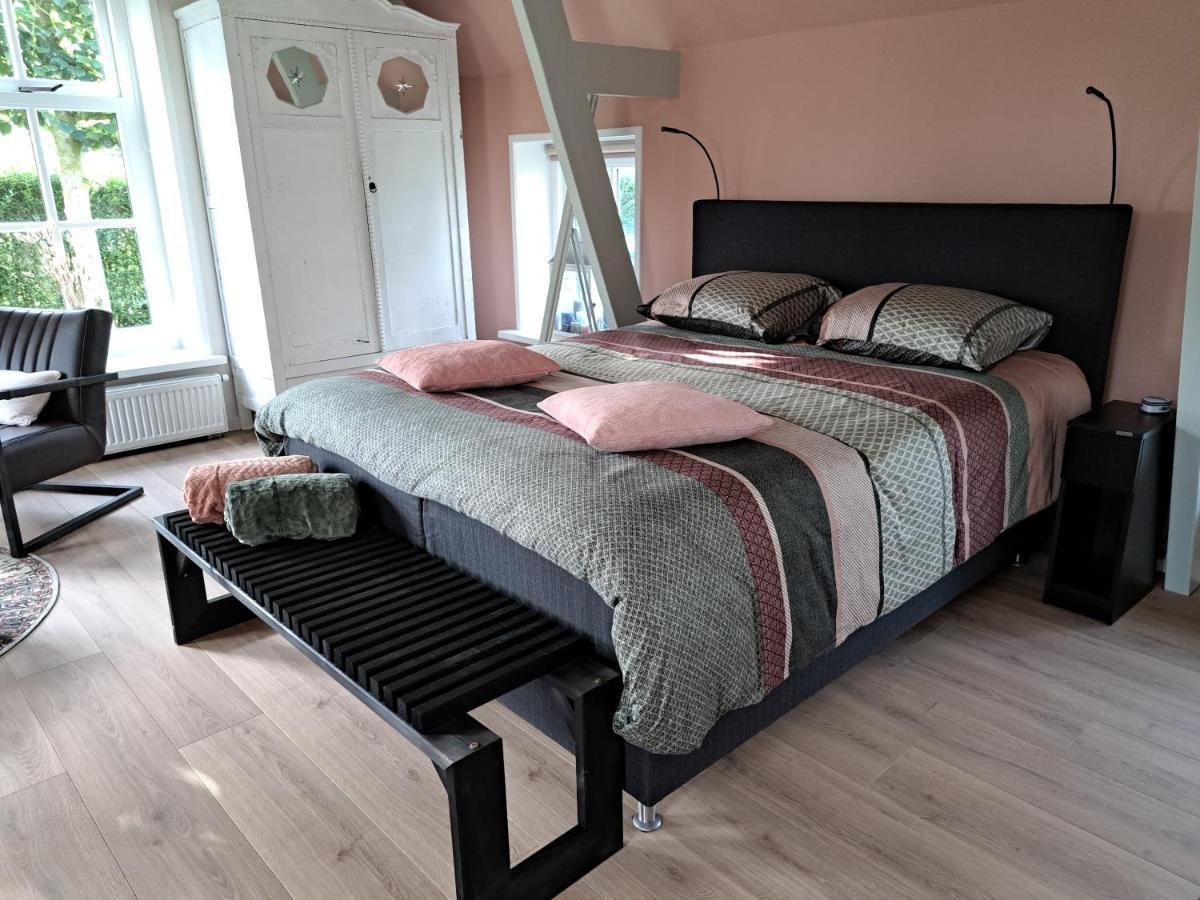 B&B Ut En Thus Sweagerbosk Buitenkant foto